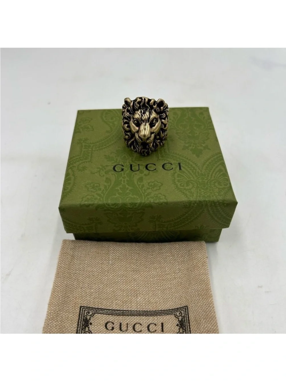 Men’s Gucci, iconic Lionhead ring in age, gold tone, metal size 11 made in Italy